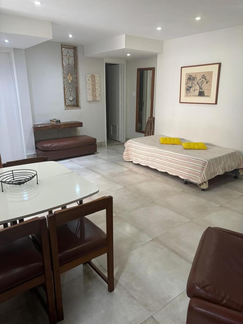 ריו דה ז'ניירו Flat Praia De Copacabana - Pe Na Areia מראה חיצוני תמונה
